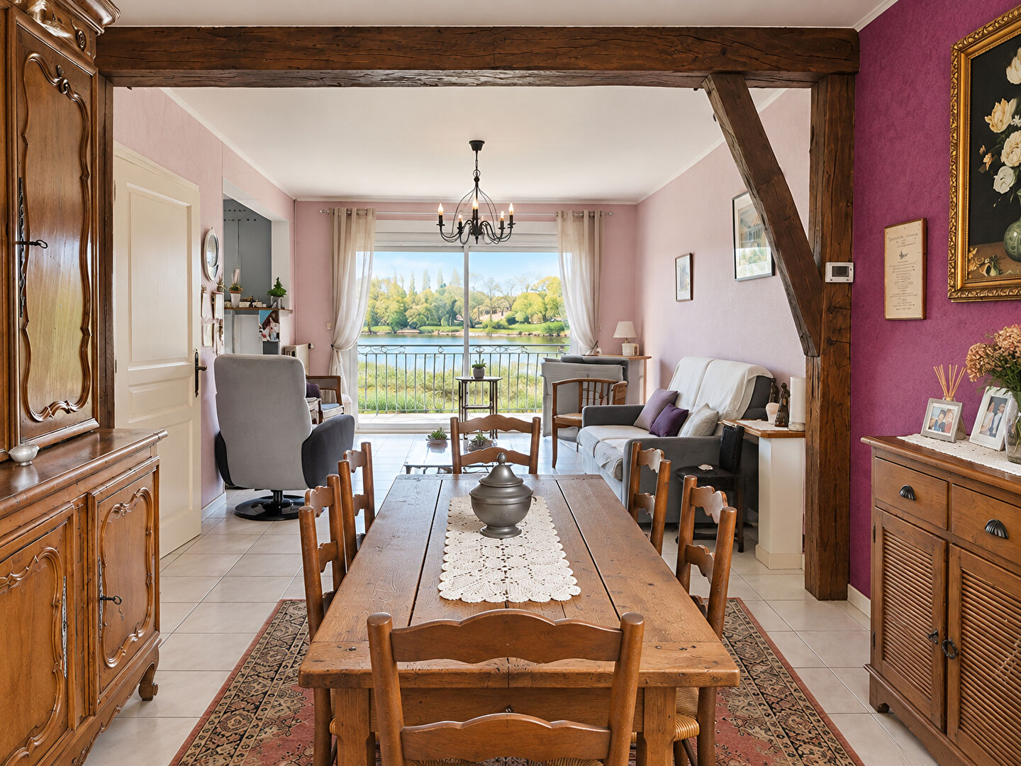 Maison 124m² –
GREZ NEUVILLE Maison 124m² –
GREZ NEUVILLE