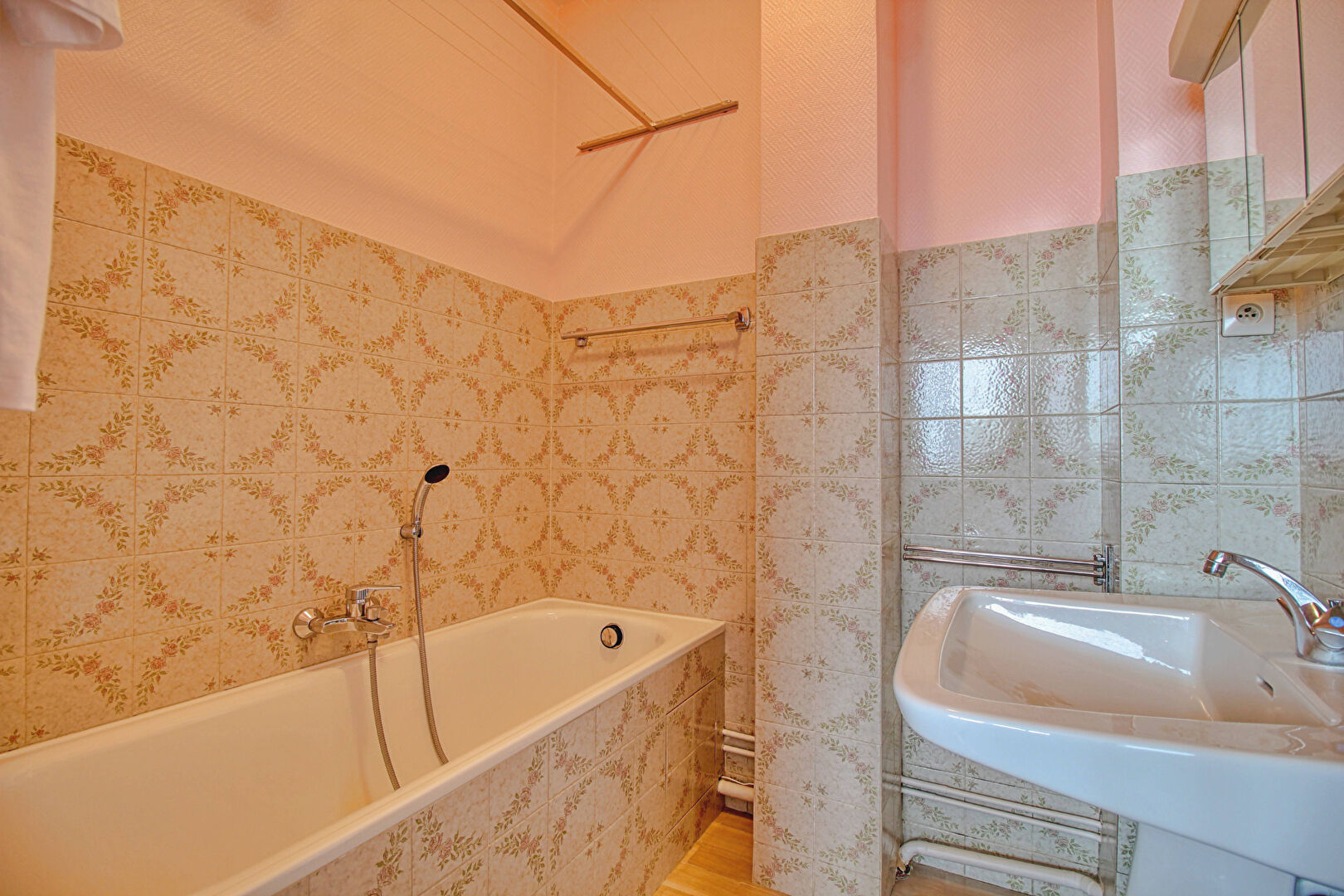 Appartement 143.11m² – 
AVRILLE