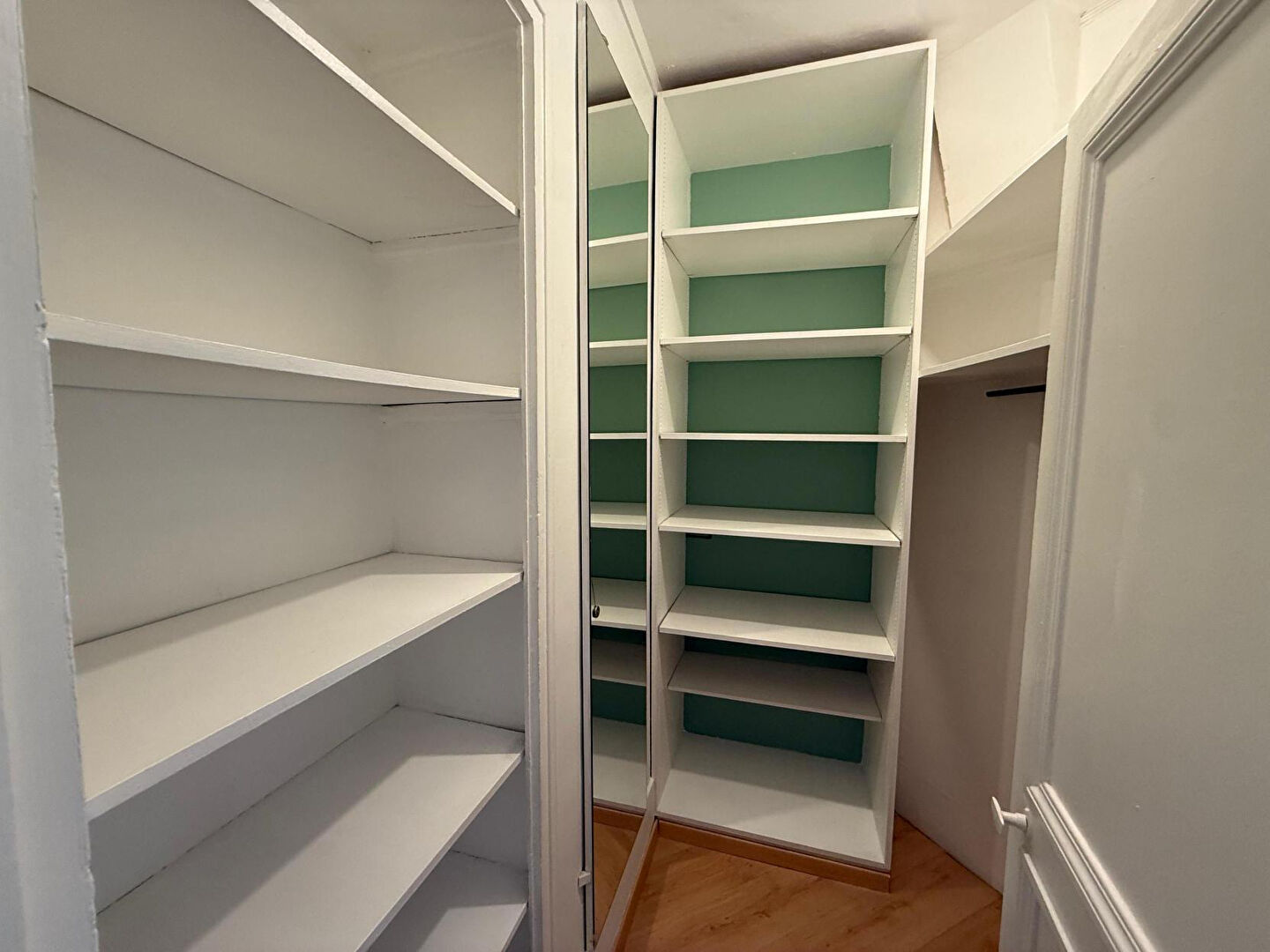 Appartement 39.77m² – 
PARIS