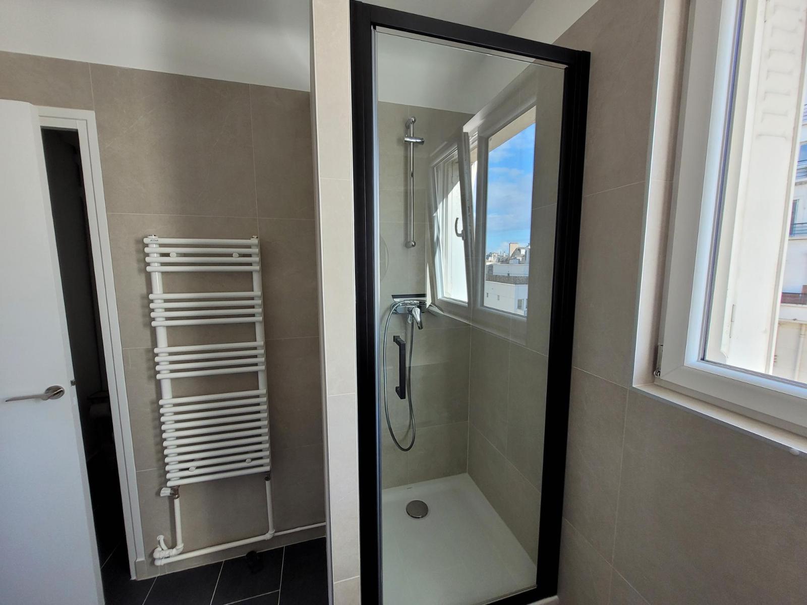 Appartement 45.75m² – PARIS