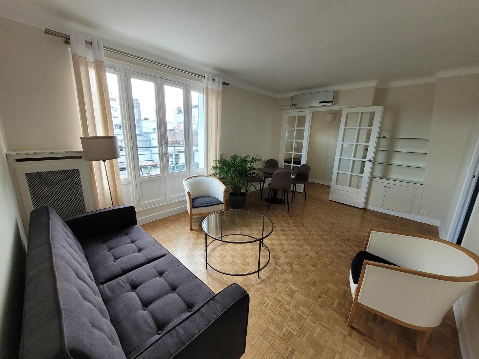 Appartement 45.75m² – PARIS