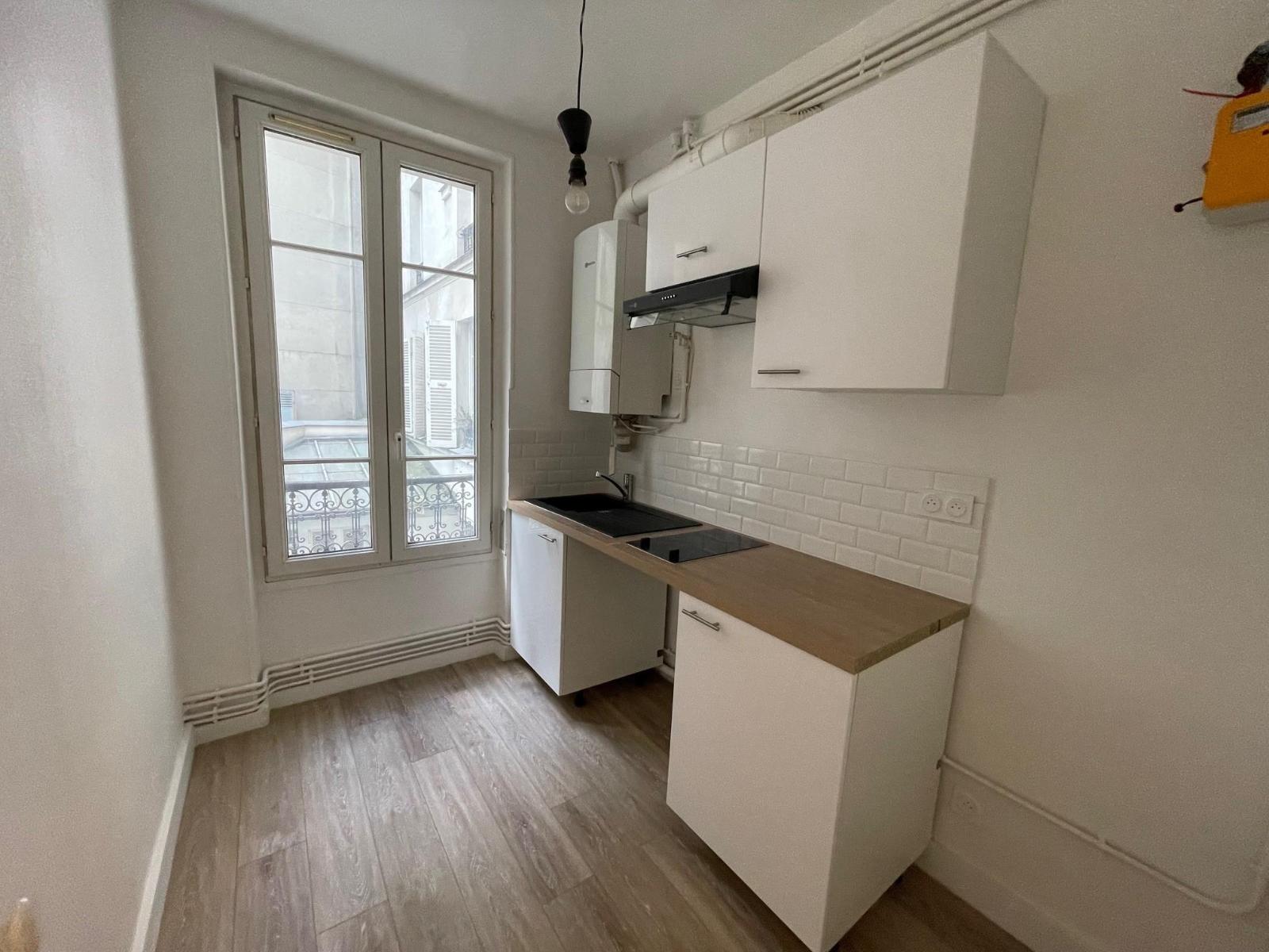Appartement 78.72m² – PARIS