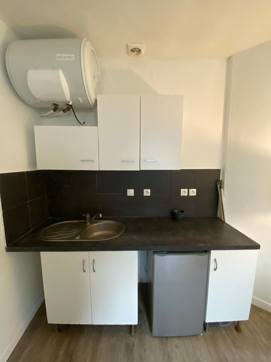 Appartement 11.93m² – PARIS