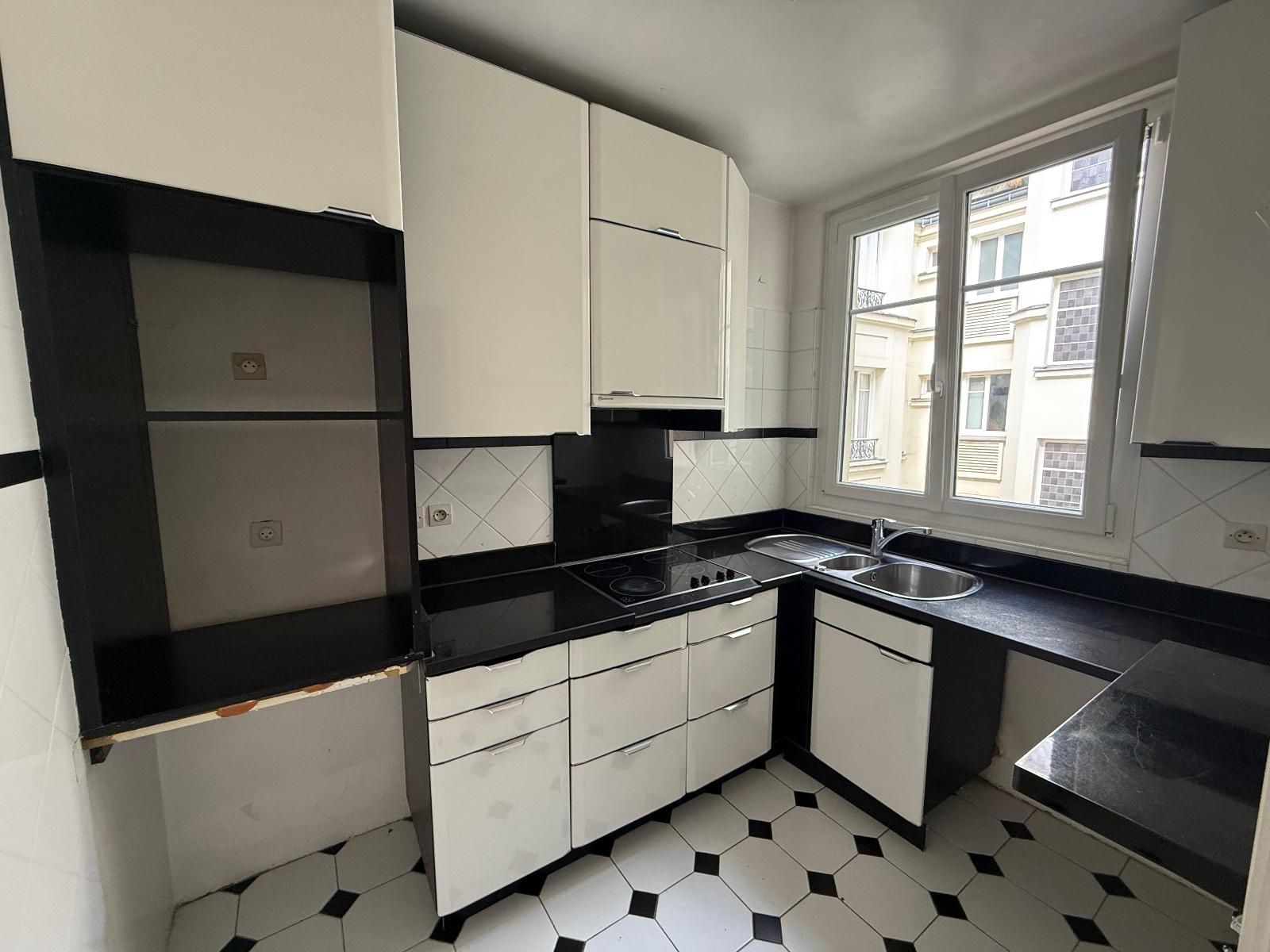 Appartement 73.29m² – PARIS