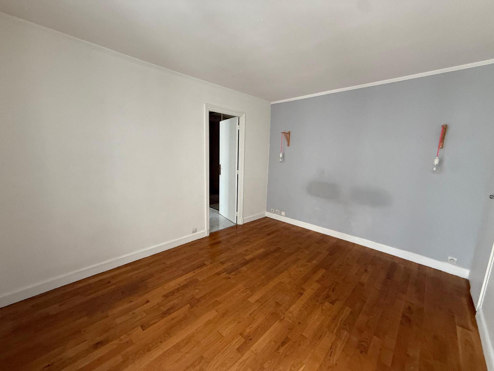 Appartement 73.29m² – PARIS