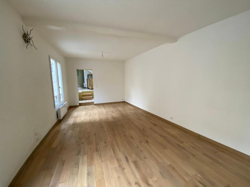 Appartement 65.38m² – PARIS