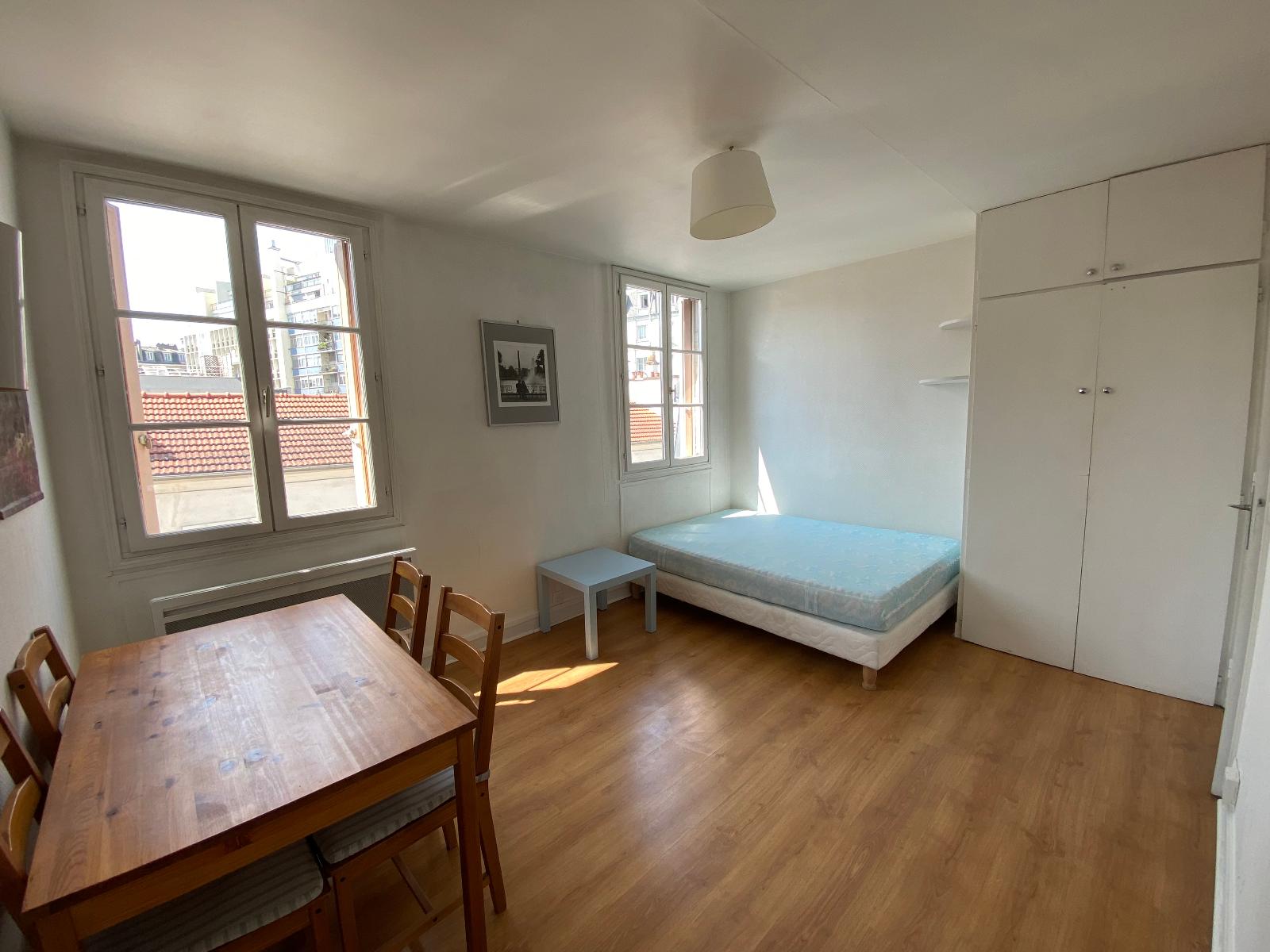 Appartement 17.66m² – PARIS