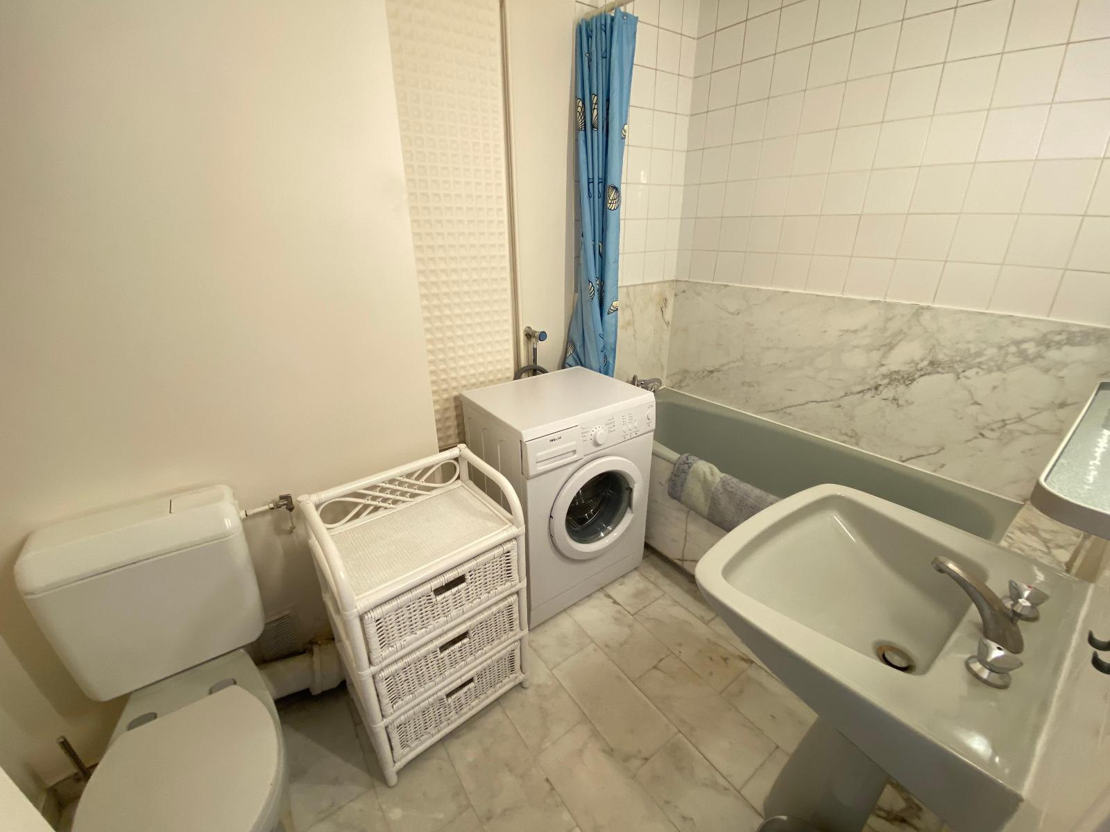 Appartement 31.29m² – PARIS
