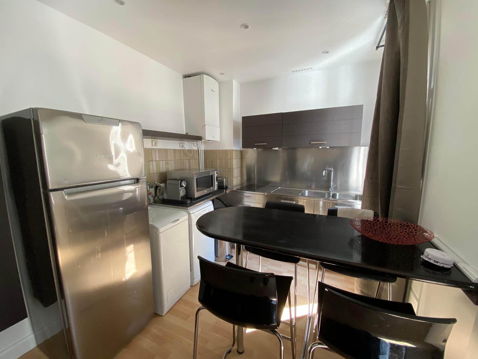 Appartement 53.71m² – PARIS