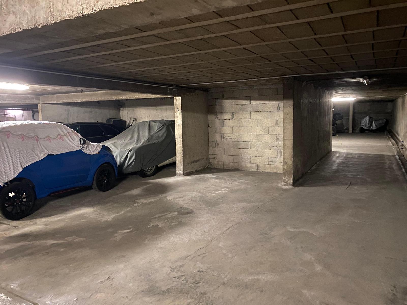 Parking  – PARIS