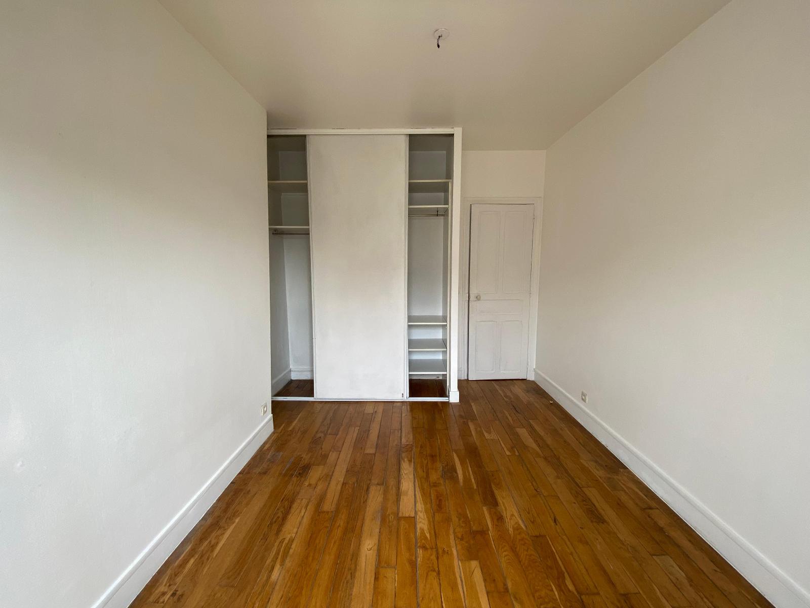 Appartement 35.9m² – PARIS