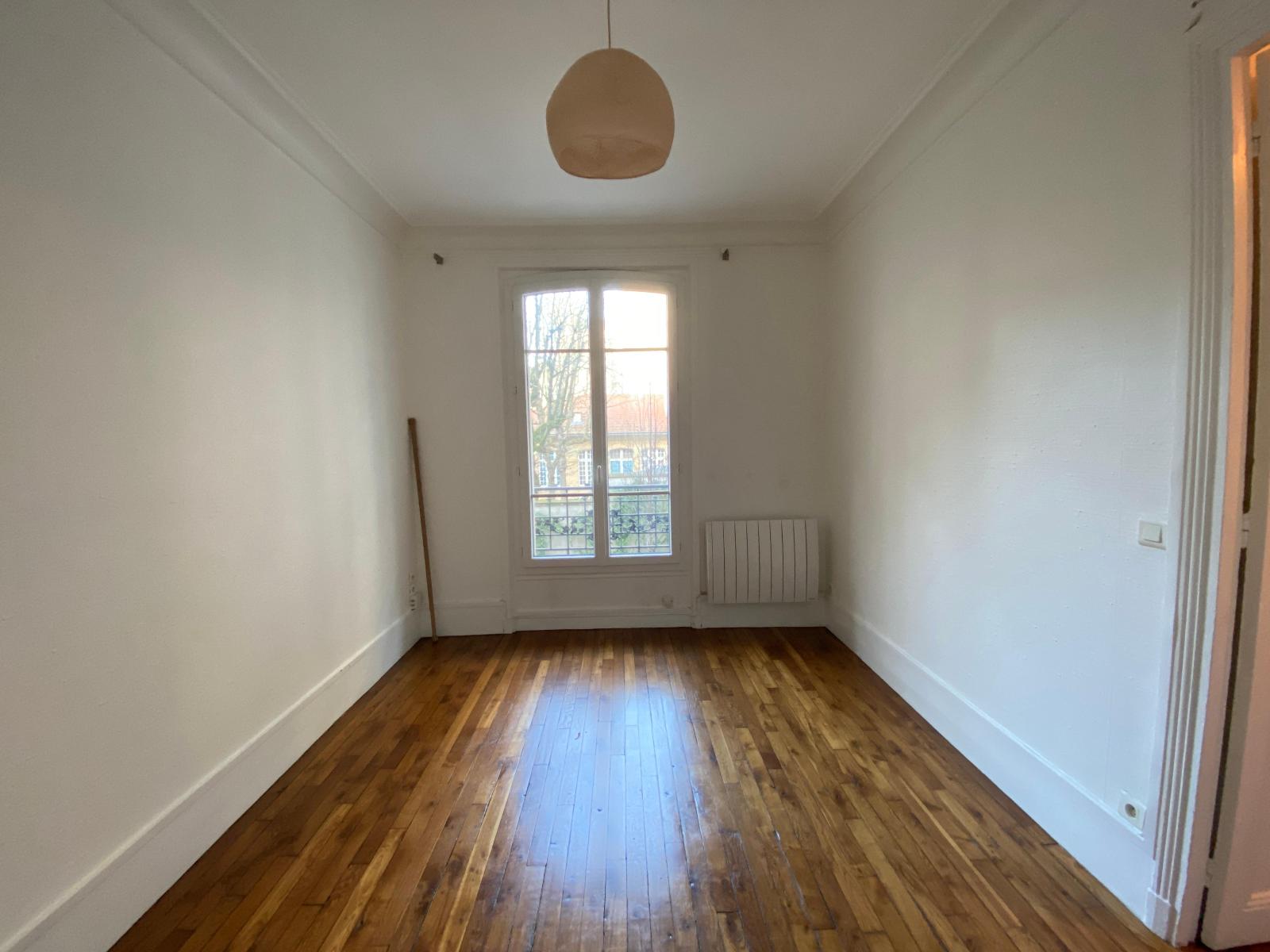 Appartement 33.67m² – PARIS