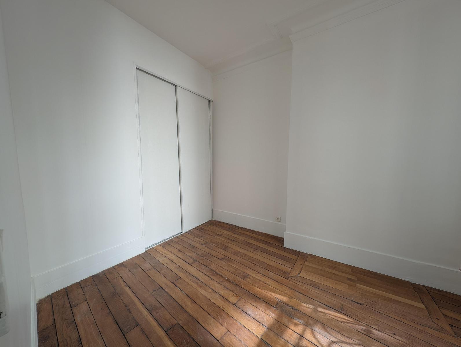 Appartement 54.13m² – PARIS