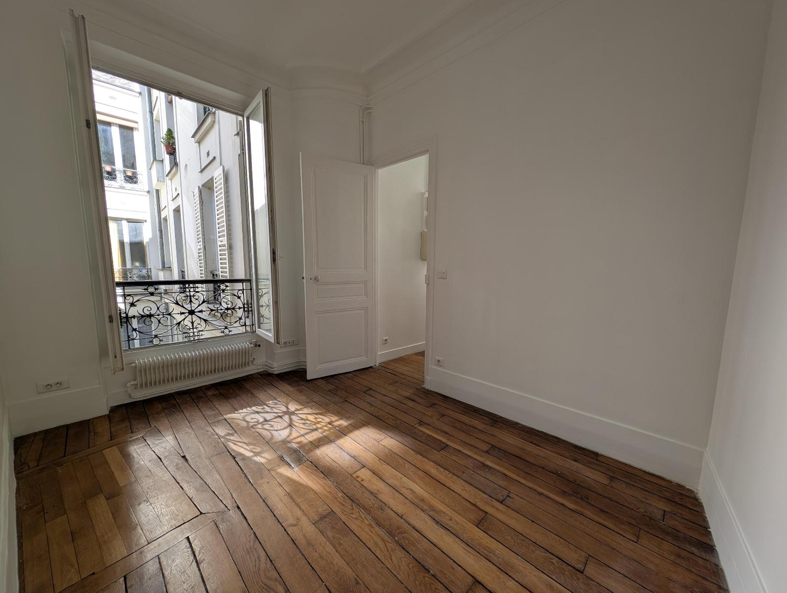 Appartement 54.13m² – PARIS